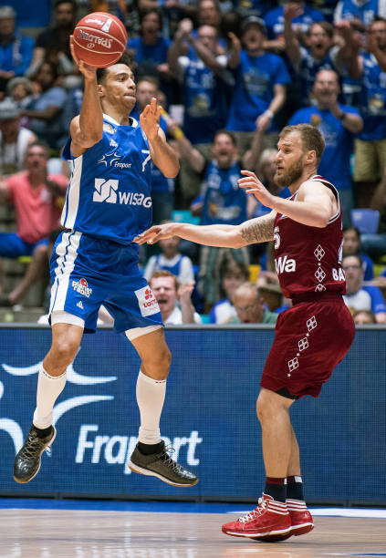 彩绝伦的视 彩绝伦的视